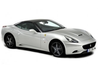 Masina model FERRARI CALIFORNIA T (bordeaux, metalic gri, 1:24)