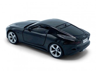 Macheta auto Jaquar F-Type, 1:32, Black, directie activa roti fata, suspensii, lumini si sunet