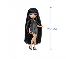 Papusa Kim Nguyen, Rainbow High Seria 5