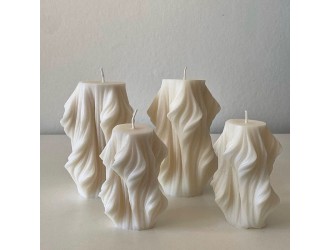 Lumanare parfumata Neuniforma mare 12,5x9 cm  (divers culori si arome)