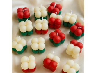  Lumanare Cub 4.5 x 4 cm rosu, alb, verde