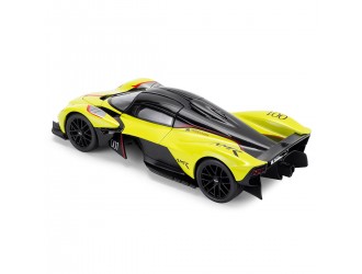 Macheta auto de colectie Aston Martin Valkyrie, scara 1:18, Galben TechnoDrive