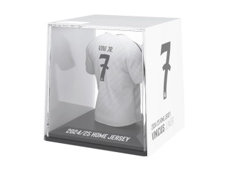 Figurina Football replica mini tricou – Real Madrid: Vinicius Junior, Home 24/25, cu vitrina acrilica